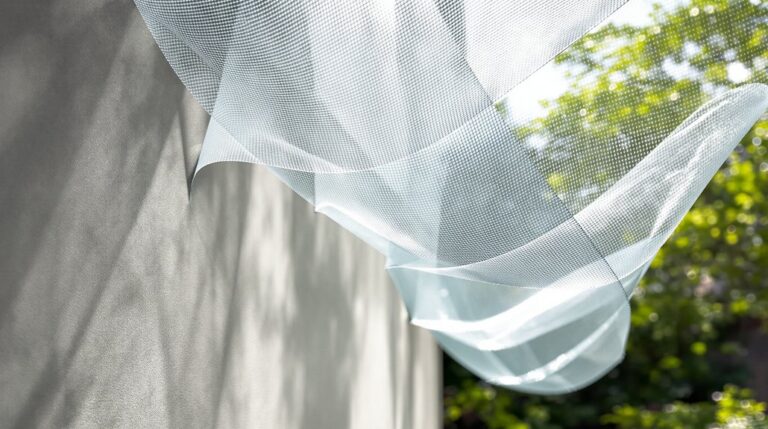 Le tissu en verre améliore la respirabilité des murs